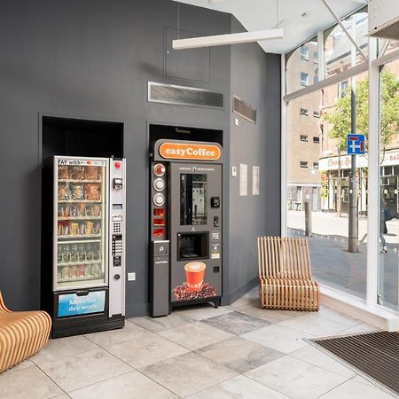 Easyhotel Бірмінгем Екстер'єр фото