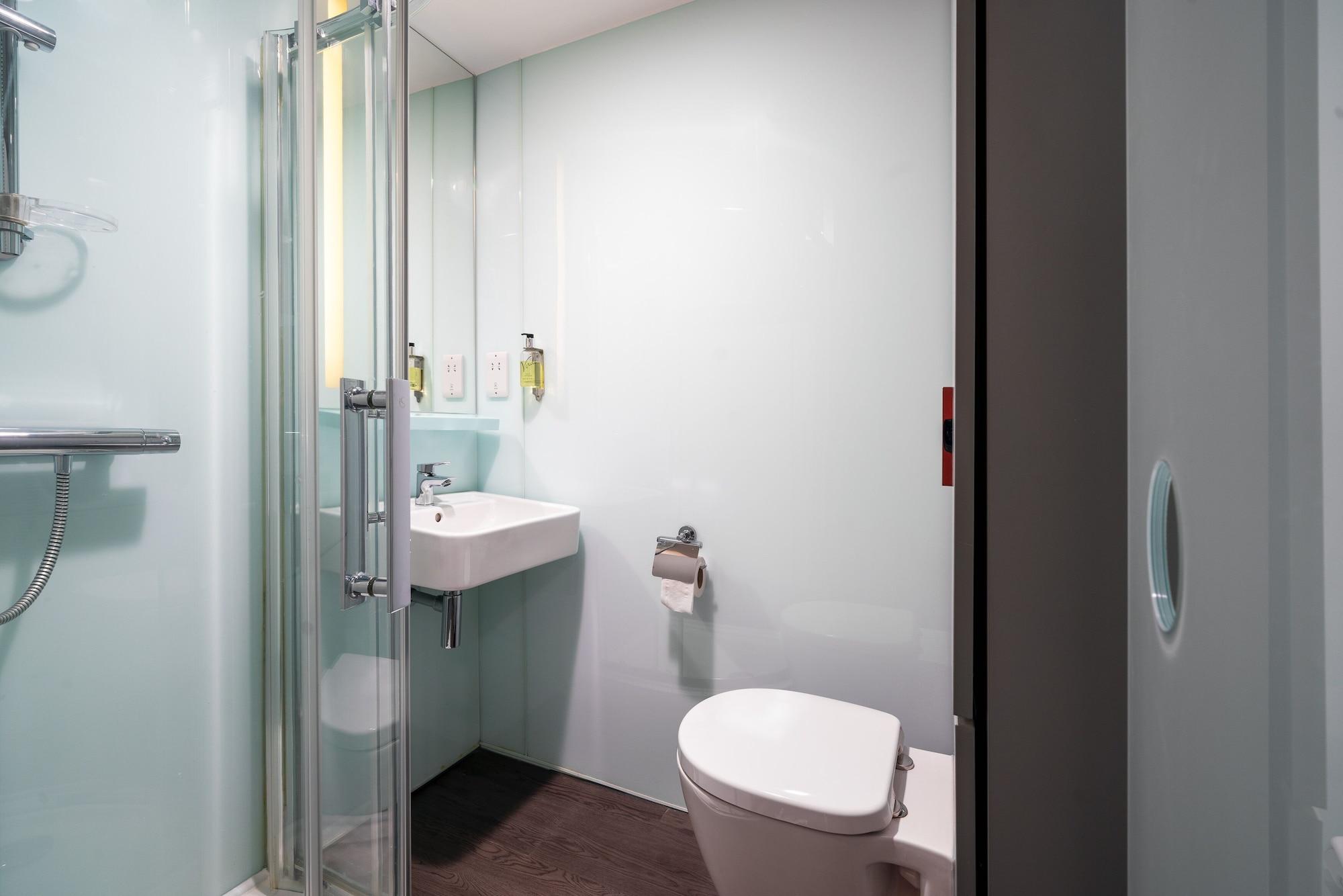 Easyhotel Бірмінгем Екстер'єр фото