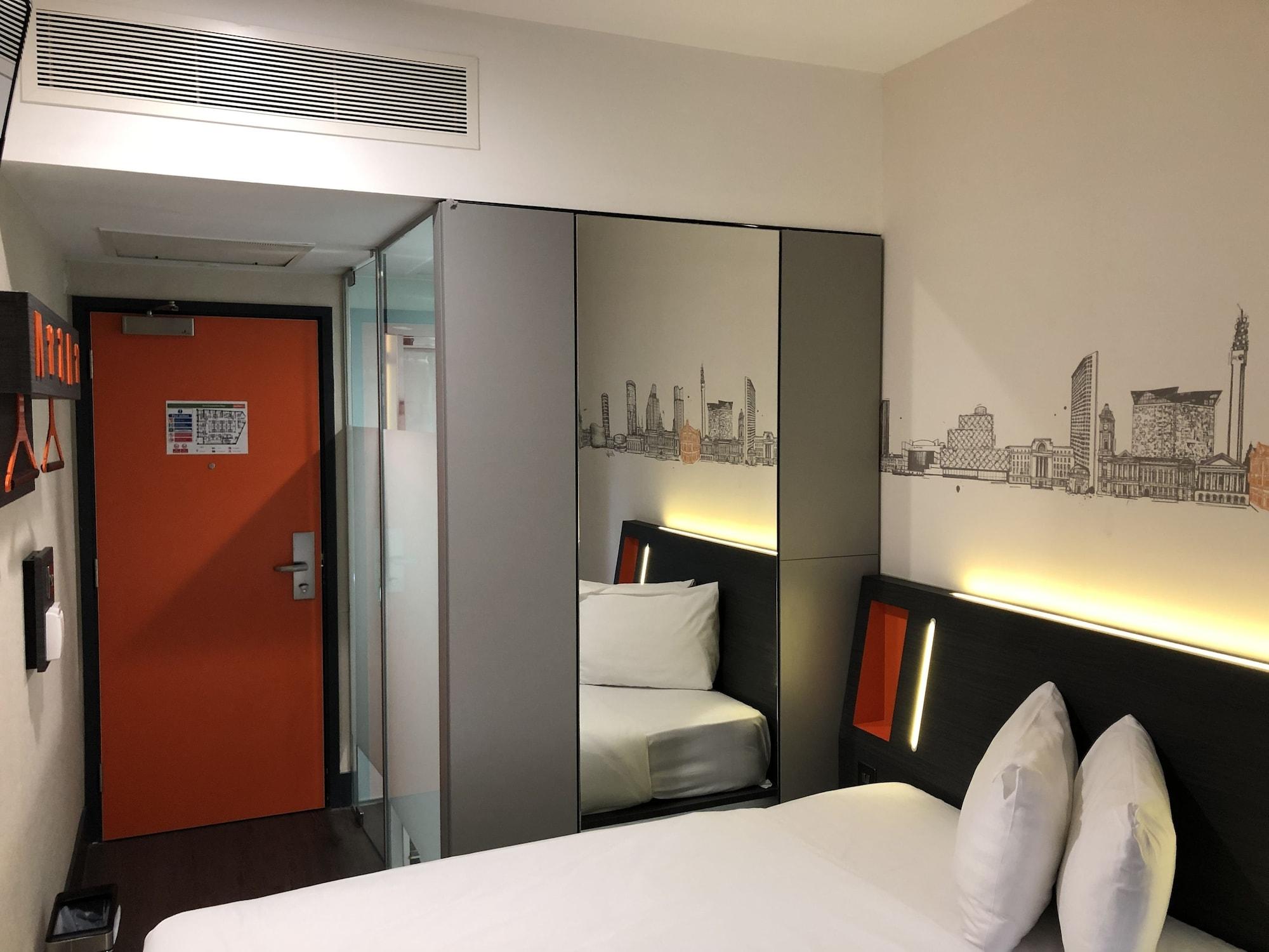 Easyhotel Бірмінгем Екстер'єр фото