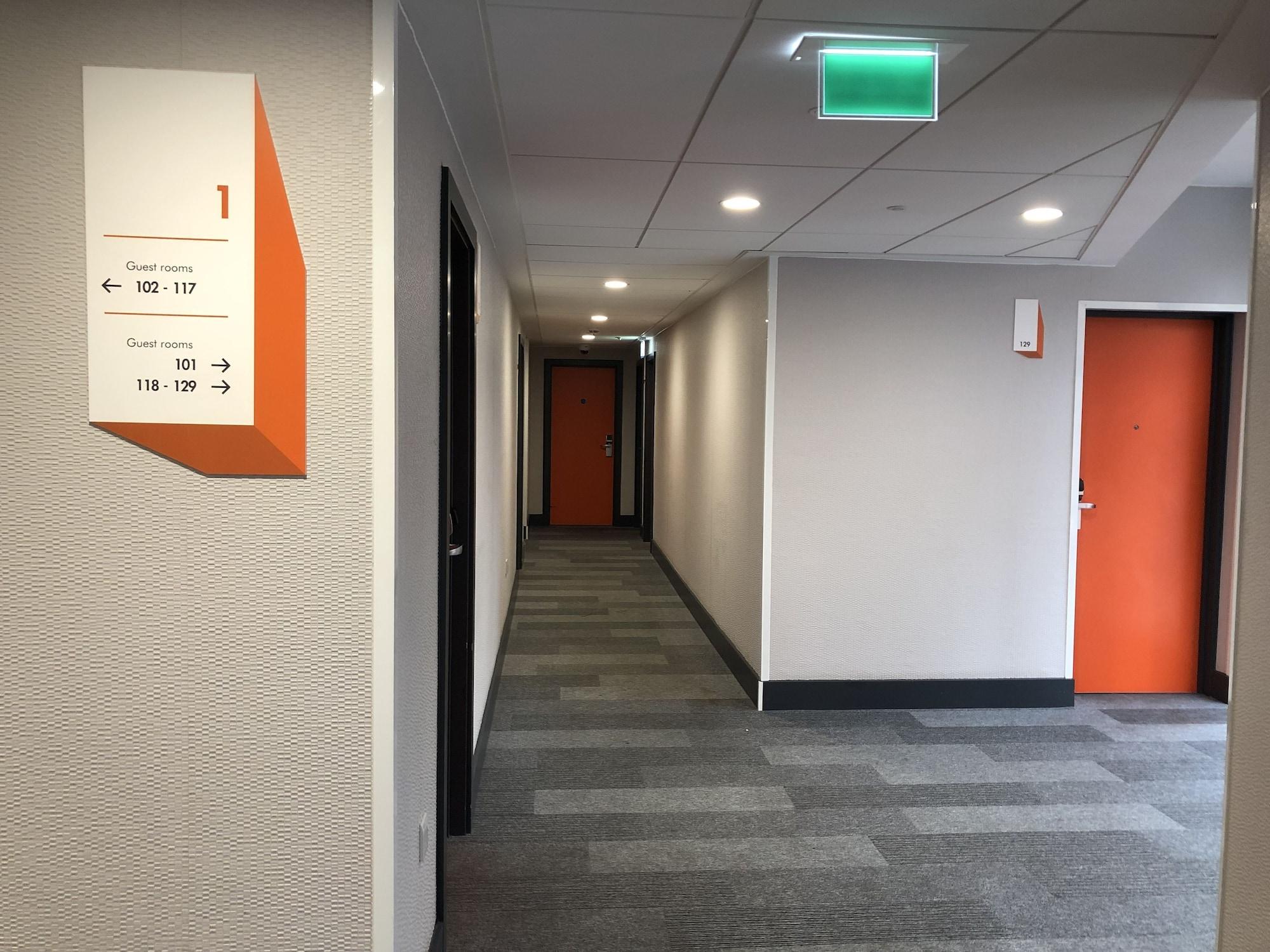 Easyhotel Бірмінгем Екстер'єр фото