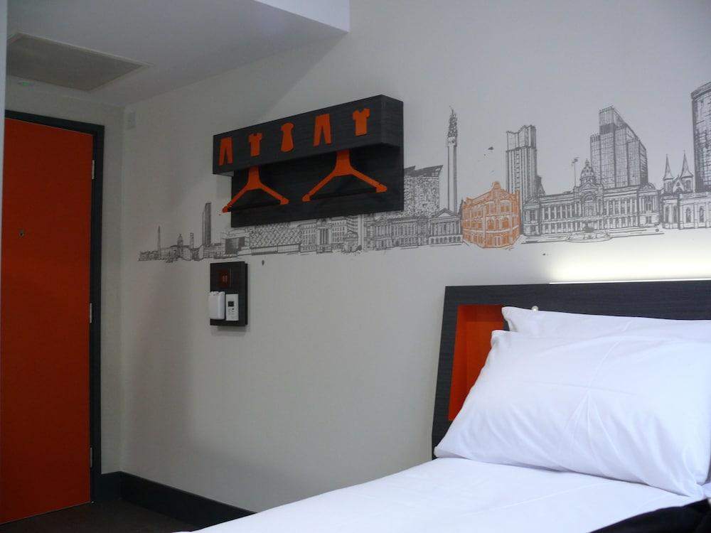 Easyhotel Бірмінгем Екстер'єр фото