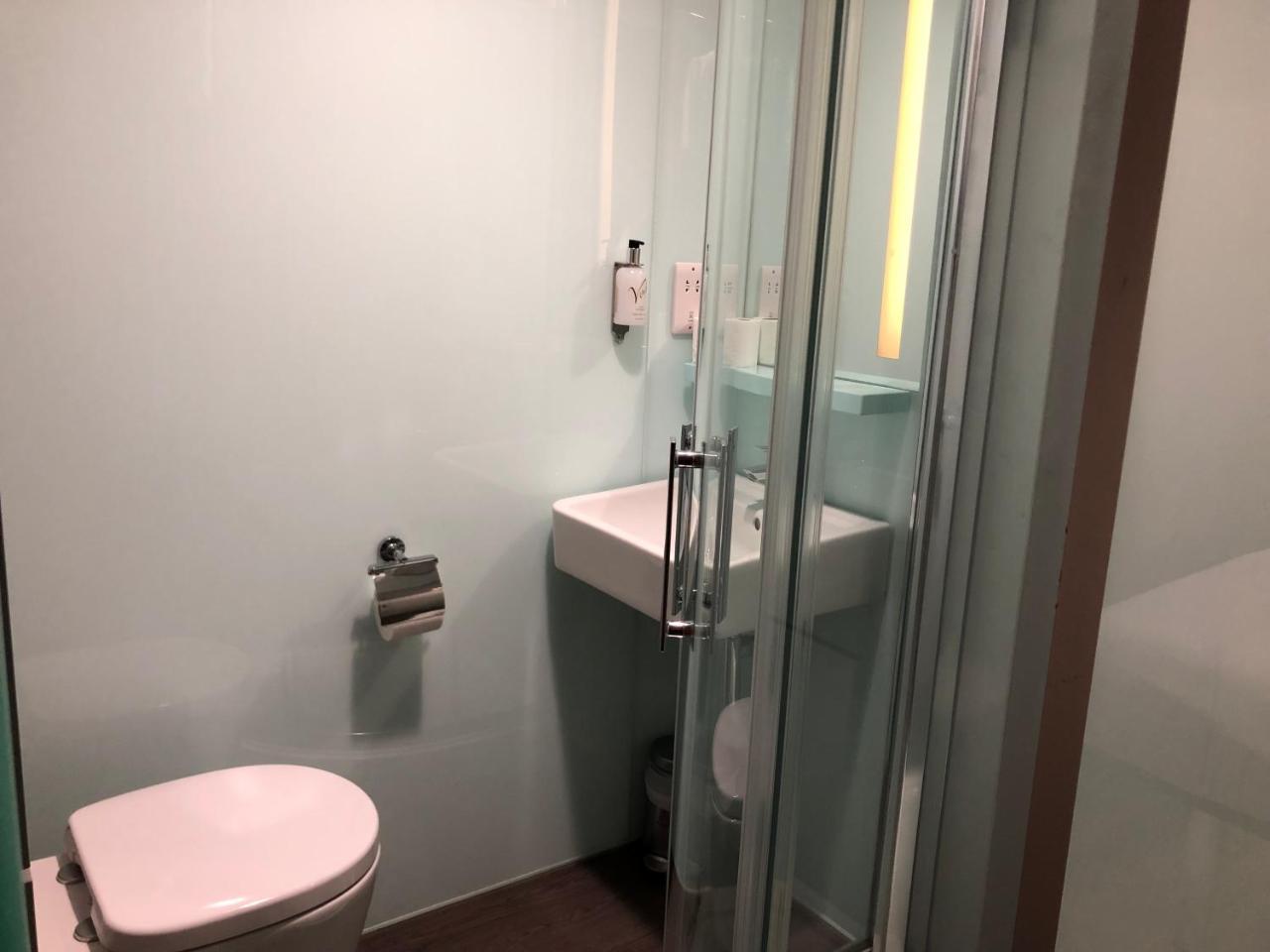 Easyhotel Бірмінгем Екстер'єр фото